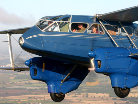 image of Vintage Flight Over London & Museum Entry for Two